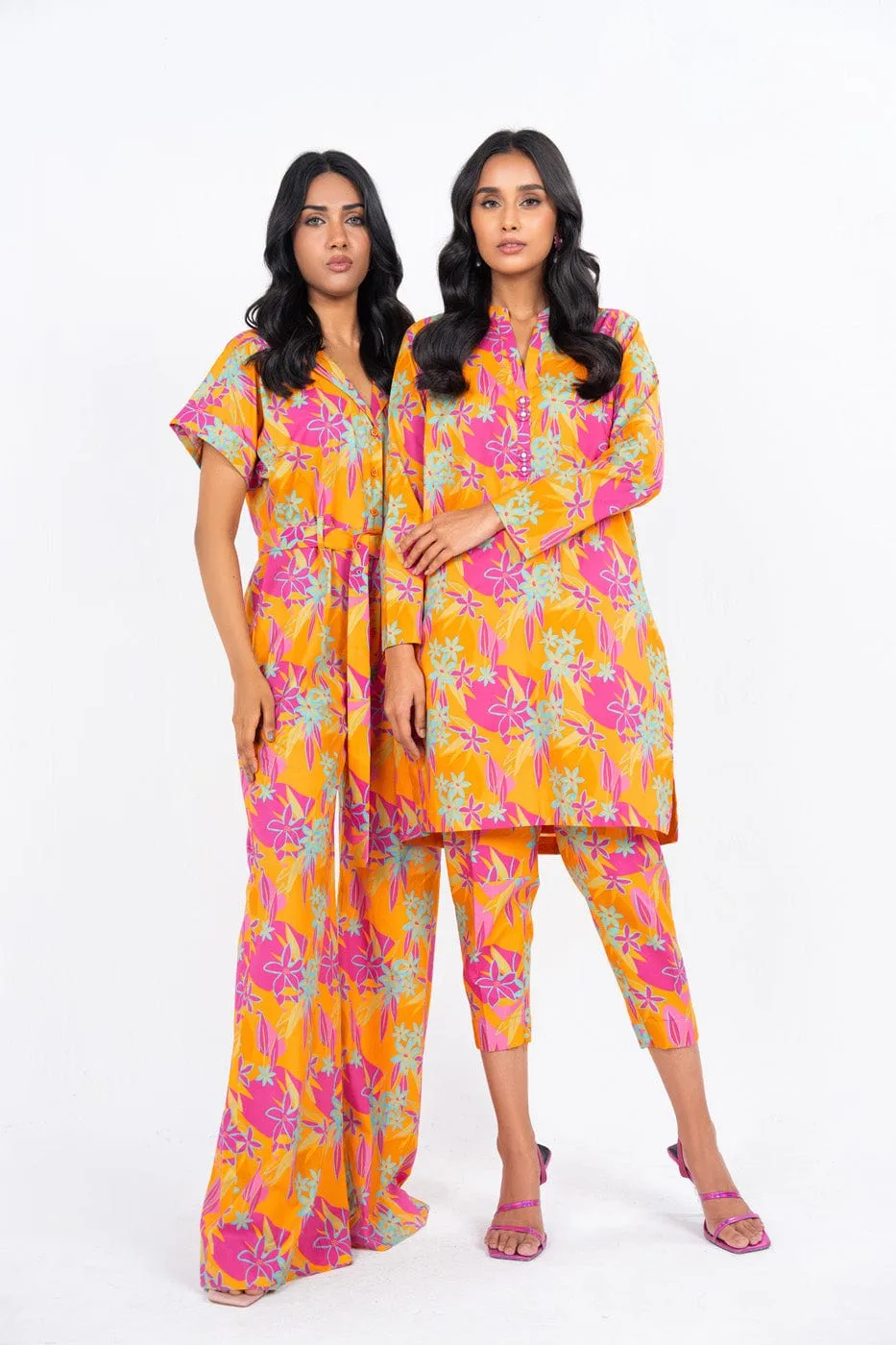 2 Pc Printed Lawn Suit With Cambric Trouser