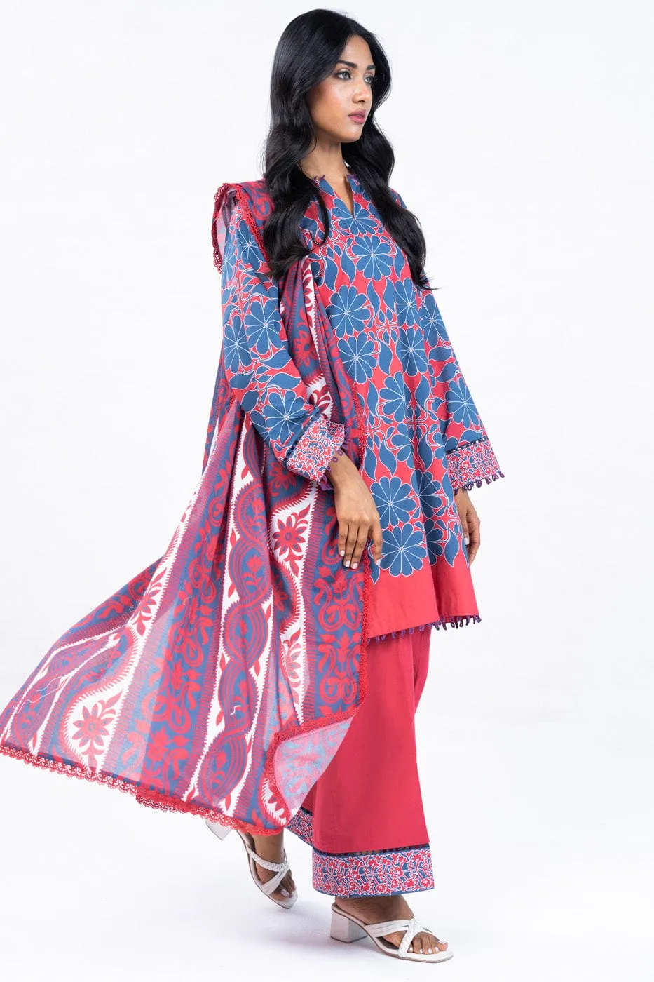 3 Pc Printed Lawn Suit With Lawn Dupatta