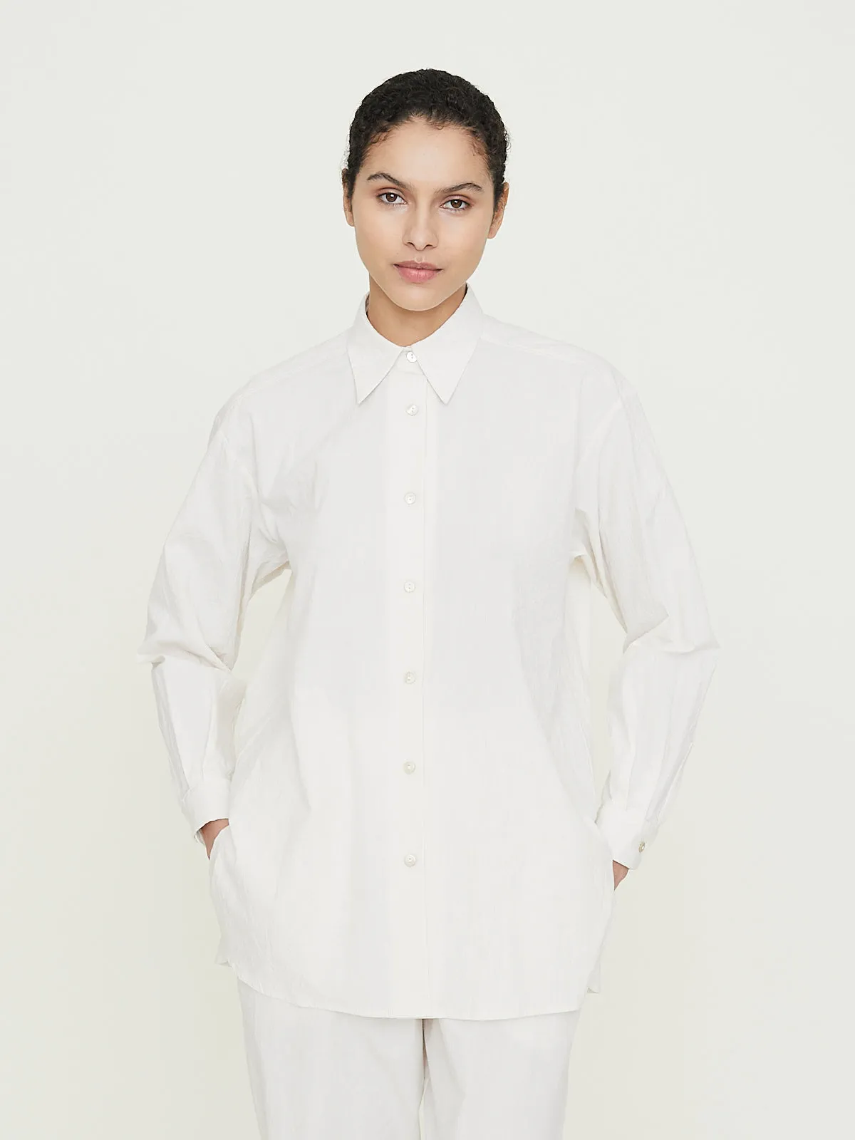 Basic Shirt in Meringa