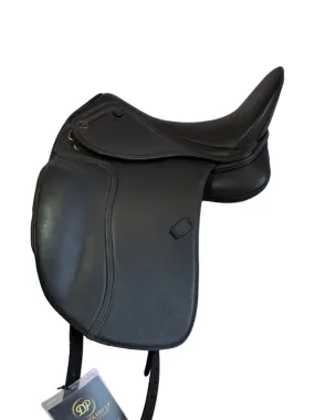 DP Saddlery Classic Dressage 6777