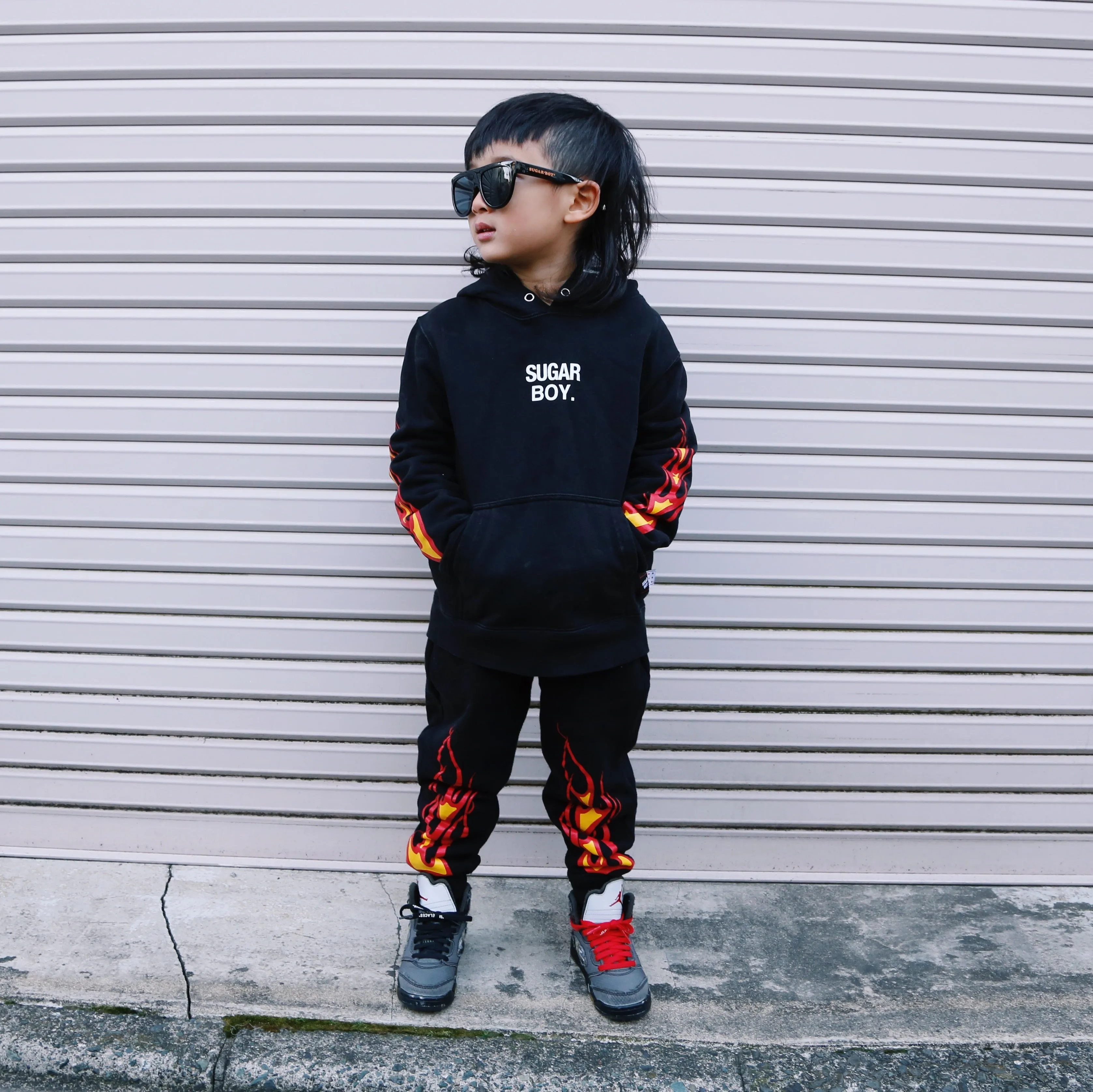 【KIDS】SUGAR BOY FLAME SWEAT PANTS (BLACK)