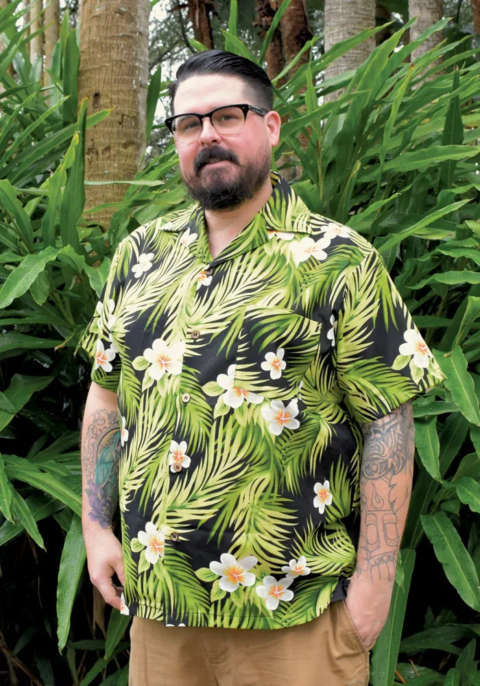 "Final Sale" Plumeria Passion Paradise Button-Up Shirt in Black