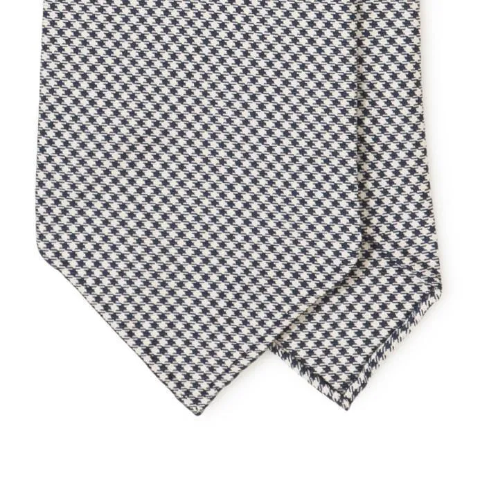 Silk Micro Houndstooth Hand-rolled Tie